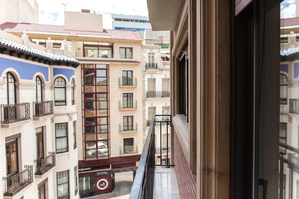 The Lucky Flats - Pintor Sorolla Apartment Alicante Exterior foto